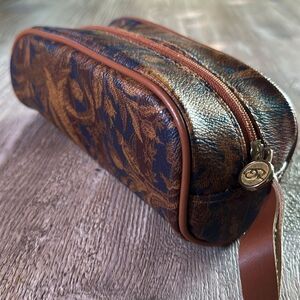 Oscar De La Renta toiletries bag/glasses/ bag organizer/small zip E/W vinyl bag